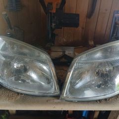 Citreon berlingo/ Peugeot partner Headlights