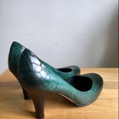 LK Bennett heels size 5