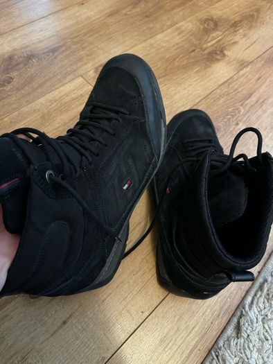 Tommy Hilfiger Boots