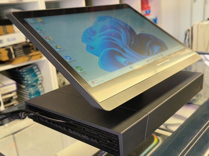 Epos Lenovo ThinkSmart HUB 500 Intel i5 11.6" 1920x1080 Touchscreen 8GB RAM 256GB SSD (Windows 11 Pro)