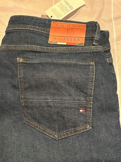 tommy hilfiger jeans
