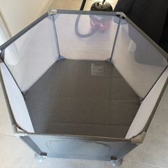 play pen