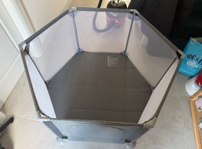 play pen