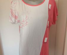 Coral top size UK20 EU48 Postage included