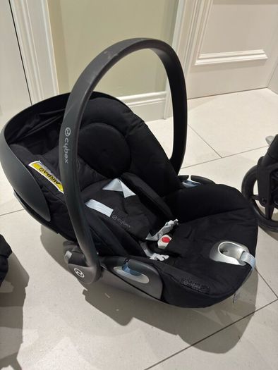 Bugaboo donkey 5 bundle