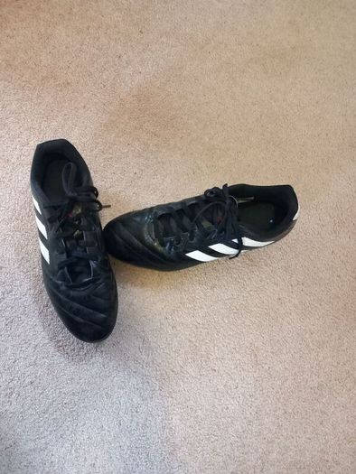 Adidas size 7 Football boots