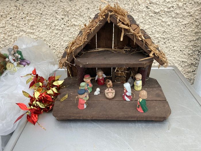 Vintage Christmas Crib