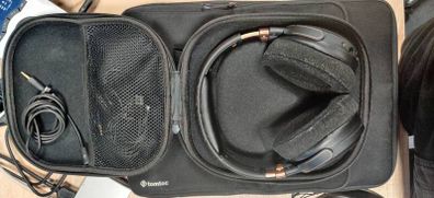 Audeze Mobius