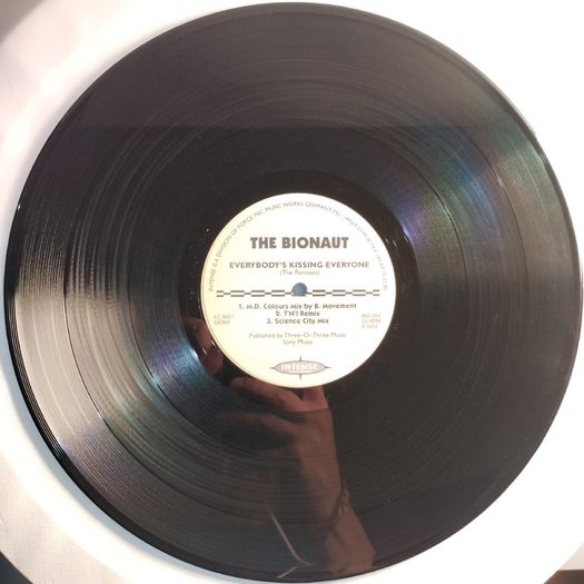 Bionaut - Everybody's Kissing Everyone - SCARCE Early 90s Piano House GEM!