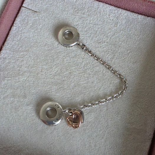 Pandora Family Heart safety chain charm very good condition hallmarked