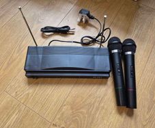 Karaoke Set With 2 Pcs Wireless Microphone Station Player Music Party