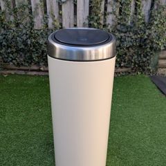 Kitchen bin