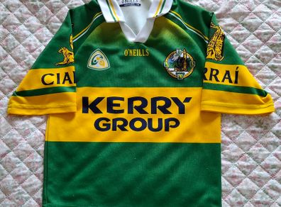 Vintage Kerry GAA O'Neills Gaelic Football Jersey (Youths 7-8 Years) FREE POST