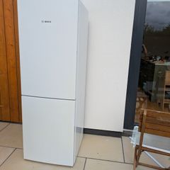 Bosch Serie 4 fridge freezer