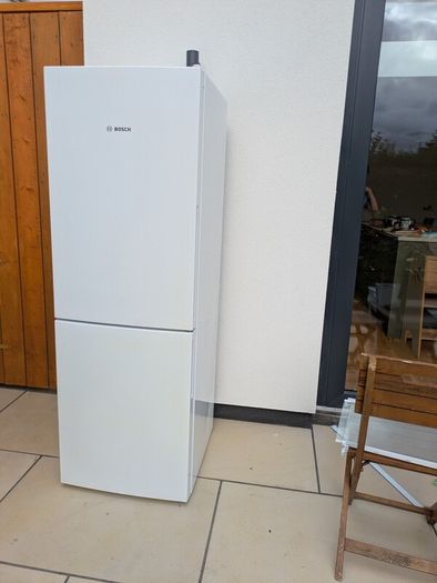 Bosch Serie 4 fridge freezer