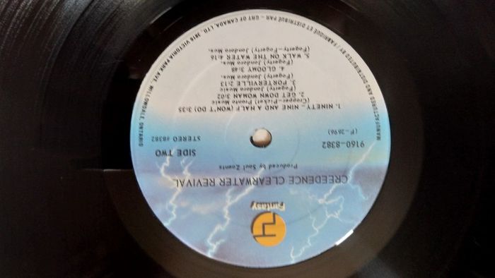 Lp.Creedence C.R.Original Fantasy Rec.Near Mint.Mid 70's.Reissue of 68's
