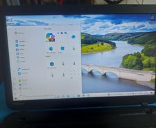 Toshiba Satellite C50-B-14D, Intel Celeron CPU N2830 2.16GHz, 4GB Ram, 600GB HDD, Windows 10, Microsoft Edge, Chrome