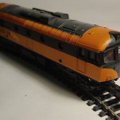 Model Train CIE HO scale DC loco
