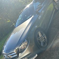 Mercedes-Benz E220d 4MATIC AMG