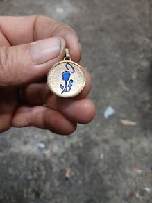 gold or gold plated ?pendant
