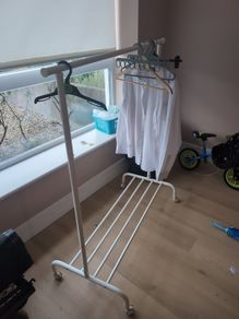clothes rail
