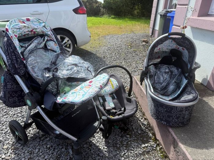 Baby travel system