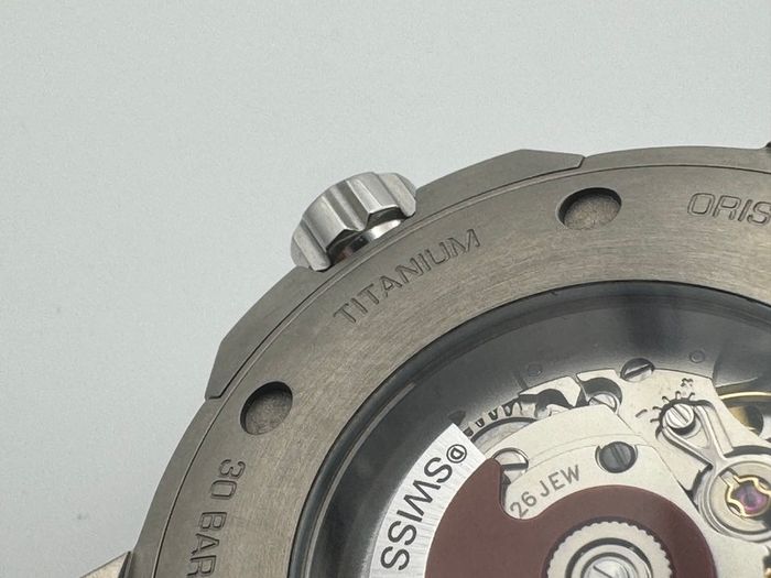 ORIS Titanium AQUIS automatic