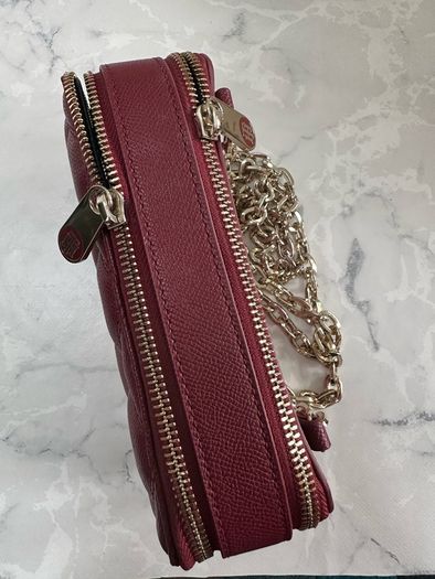 Tommy Hilfiger bag