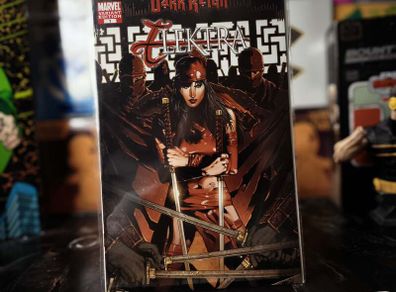 Dark Reign: Elektra ! First Issue ! Clay Mann Variant Cover ! 2009 ! by Marvel !