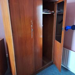 wardrobe