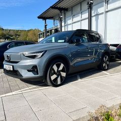 Volvo XC40 2023
