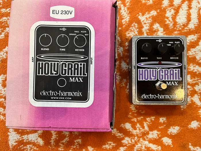 Electro Harmonix Holy Grail Max