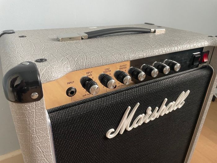 Marshall Silver Jubilee (Like Brand New)