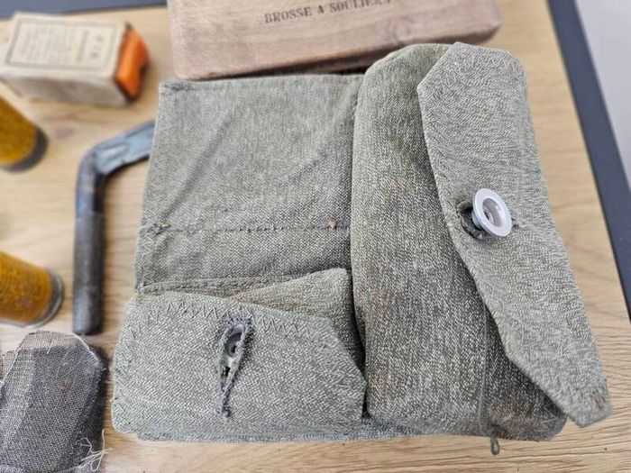 Original Swiss Army Military Issued Maintenance Cleaning Kit from 1950s Collectable Militaria