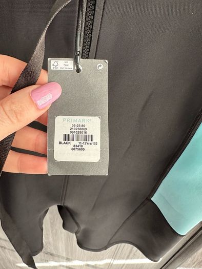 BNWT Shorty Wetsuit 10-11