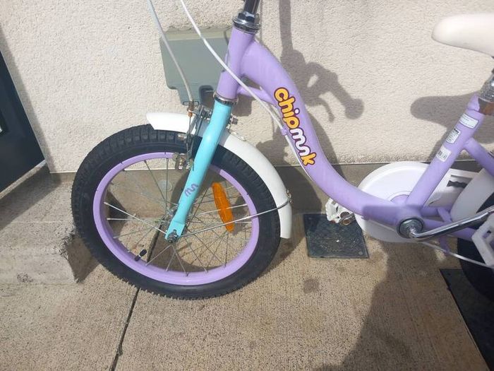 Kids chipmunk bike size 16 inch wheels