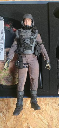 Starship Force Deluxe 1/6th scale