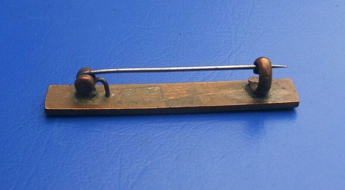 WESLEY DEACONESS ORDER (Methodist Church) - a vintage Sister's Order badge (a rare badge)