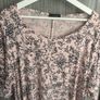 Love Yours Ladies Top - UK 22-24 Image 3