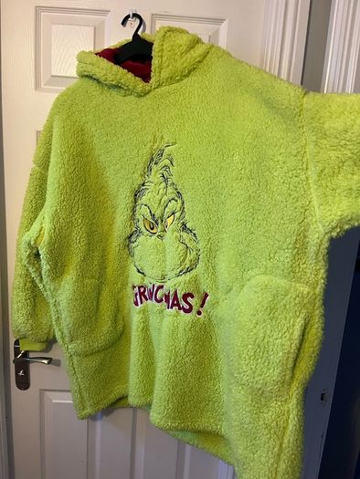 Grinch Hooded blanket Oodie