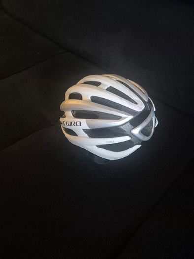 Bicycle helmet