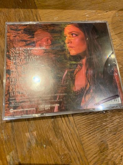 Odetta Hartman - Old Rockhounds Never Die