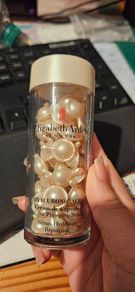 Elizabeth Arden Hyaluronic Acid Ceramide Capsules Hydra Plumping Serum