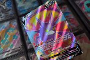 Crobat V ! Full Art ! Ultra Rare ! from Darkness Ablaze Set ! 2020 ! Pokemon Card !