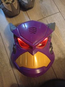 zurg voice recording mask and eyes light up