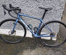 Giant Racing Bike