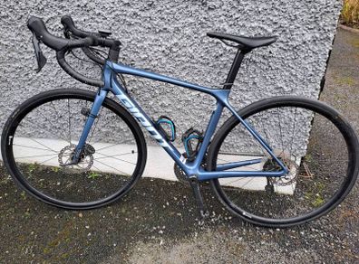 Giant Racing Bike
