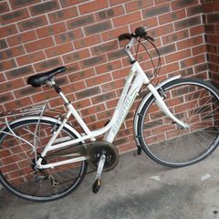 2 Bikes Klondyke + Ralleigh