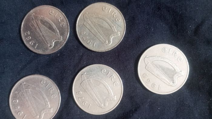 Job Lot of Irish Pre-Euro Coins (10p, 20p, 3d Rabbits)