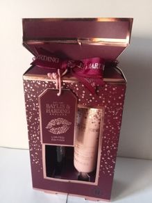 Baylis & Harding Midnight Plum & Wild Blackberry Fragrance Set